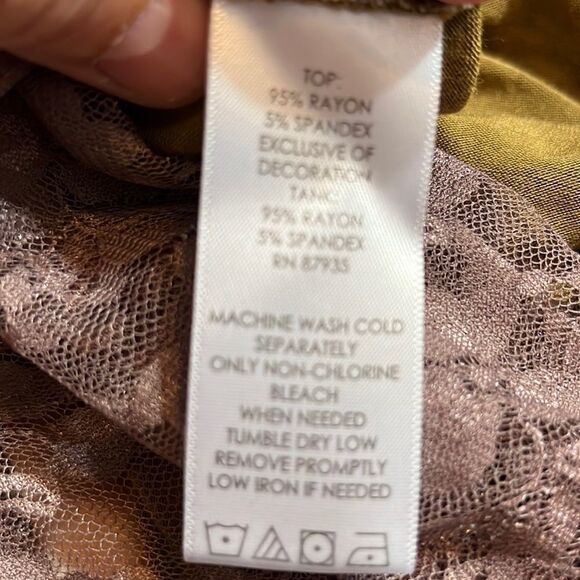 Logo Long Sleeve Tunic Shirt with Lace Insets - Picture 11 of 15